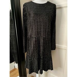 Zara Black and White Long Sleeve Dress